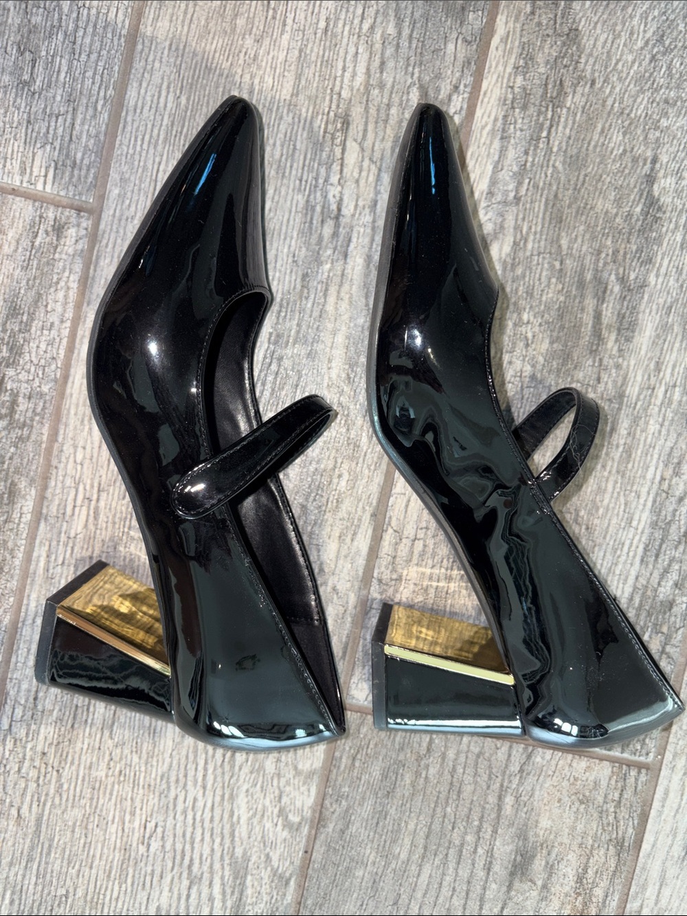 Jones New York Black Patent Pointed-Toe Mary Jane 3.5 inch size 7.5 - Picture 3 of 5